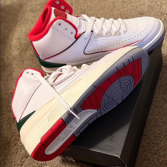 Jordan’s (Brand new) - Picture 2 of 4